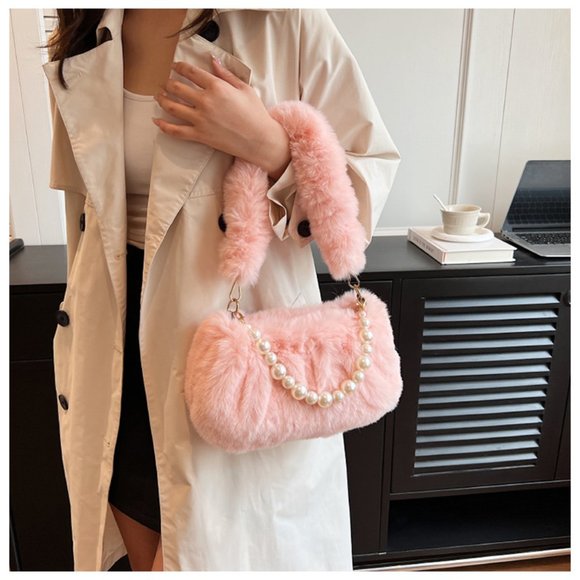 Beautiful Fluffy Bag - Choose From 3 Colors - Picture 4 of 6